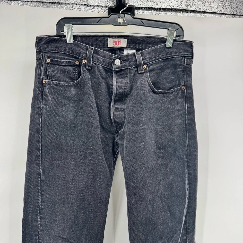 Levi's grey Straight Jeans W34 L34 Mens